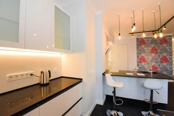 Три сестры: "Вода" ЖК Дом на Ждановской