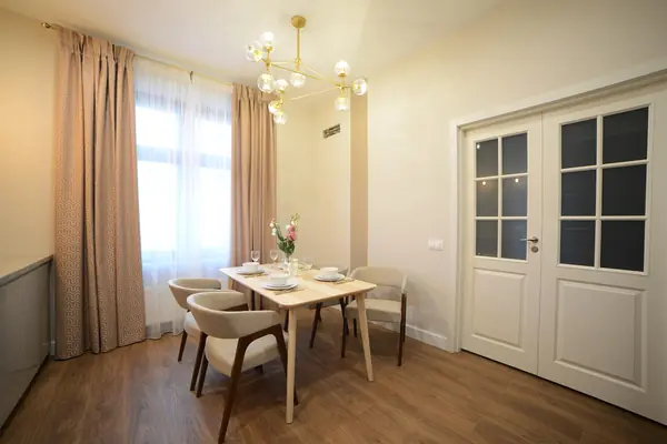 Обеденная зона