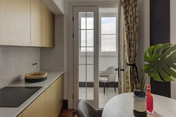 Квартира в Москве , на Французкий манер