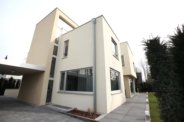 ВИЛЛА В ГЕРМАНИИ