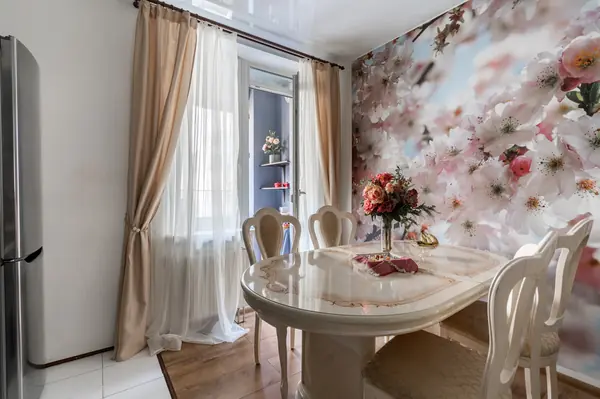 Подготовка объекта на Кременчугской для посуточной аренды