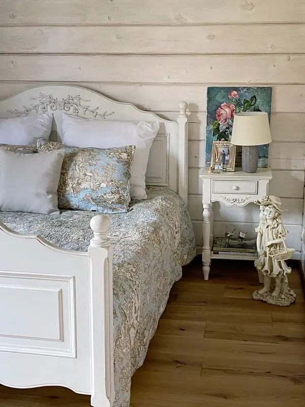 Нежный интерьер дома в Шохово