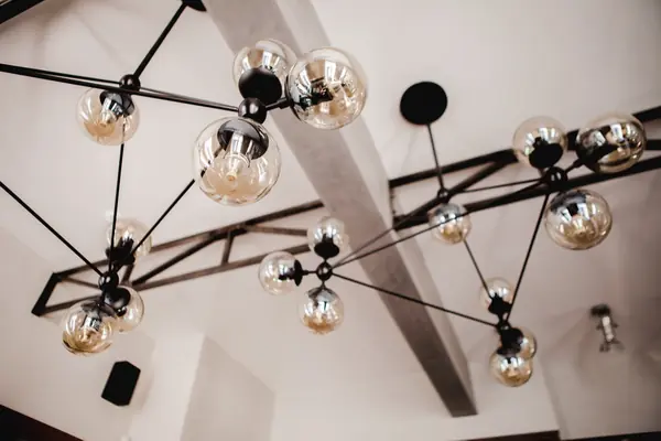 Скромное обаяние буржуа \\ гостиная-кухня