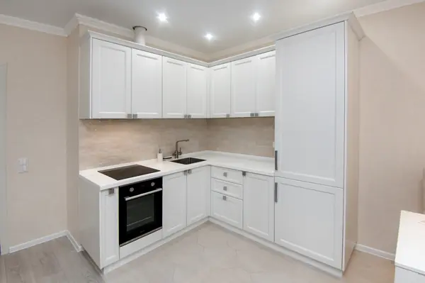 Белая кухня ЖК "Циолковский", Обнинск