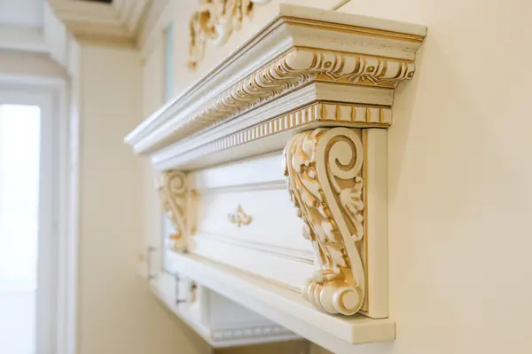 Традиционная итальянская классика в большой квартире