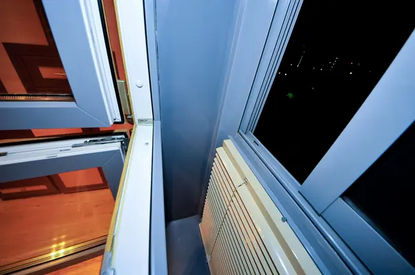 Скай Форт. Необычный интерьер квартиры площадью около 100 м2