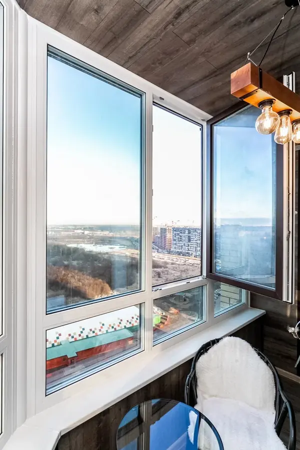 Остекление Балконов и лоджий с отделкой