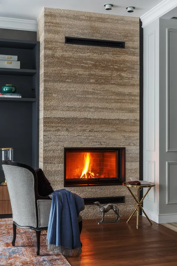 Камин из натурального камня (травертин)