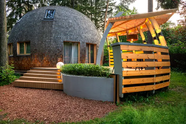 Необычная веранда (и терраса) к Необычному Дому (проект "Фазенда-лайф")