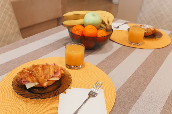 Квартира 2-х комнатная Евро. ЖК Семья