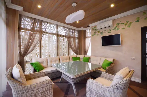 Интерьер летней веранды