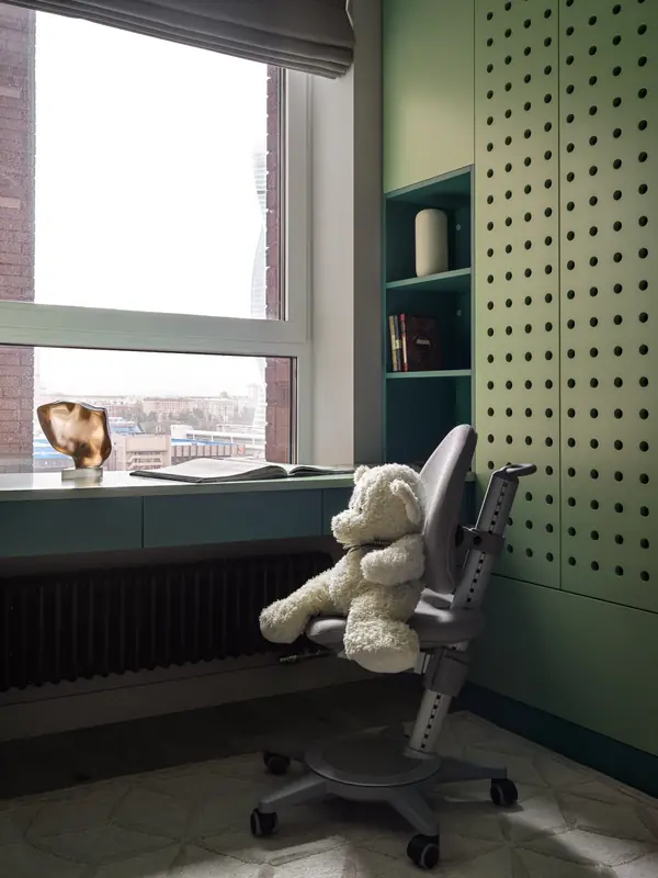 Две небанальные детские с одного объекта