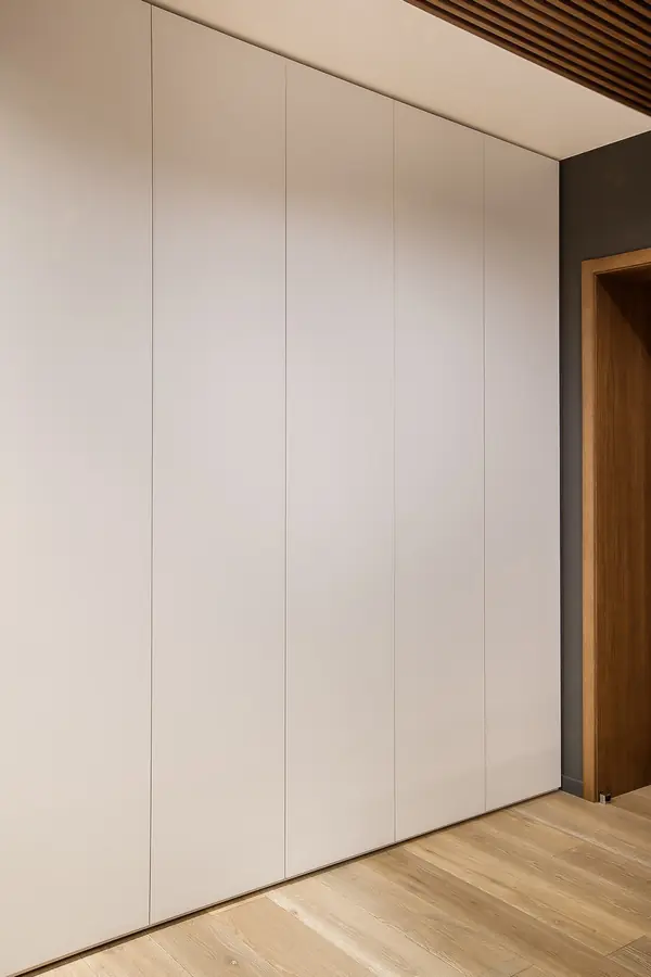 Квартира современной семьи с двумя детьми