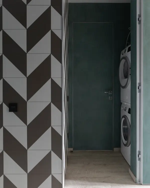 Трифоновский (реализация)