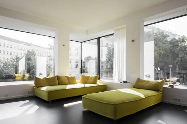 Студия в Берлине