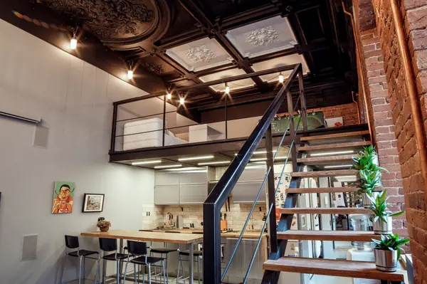 квартира у БДТ