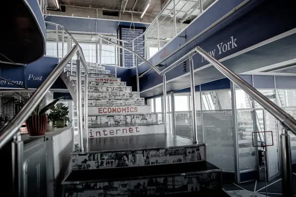 СОЗДАНИЕ ОФИСА ИЗДАТЕЛЬСТВА В МОСКВА-СИТИ