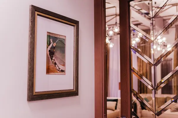 Скромное обаяние буржуа \\ гостиная-кухня