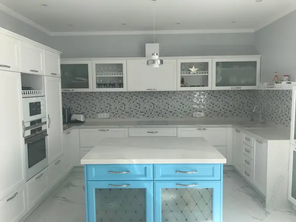 Столешница из кварцевого агломерата