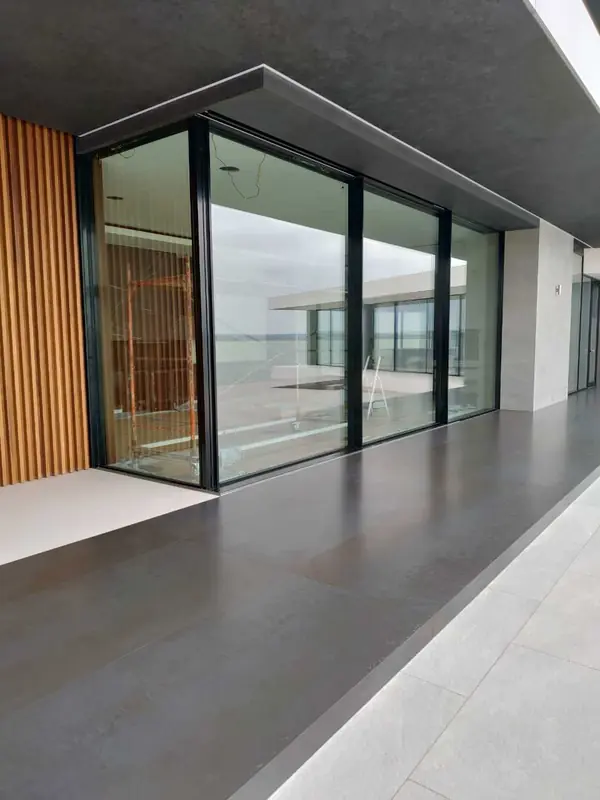 ПАНОРАМНОЕ ОСТЕКЛЕНИЕ ДОМА С ВИДОМ НА МИУССКИЙ ЛИМАН