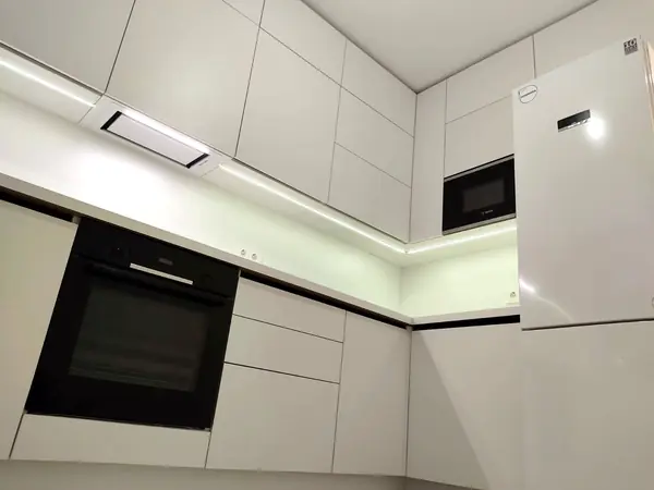 Угловая кухня "PROFILO bianco"