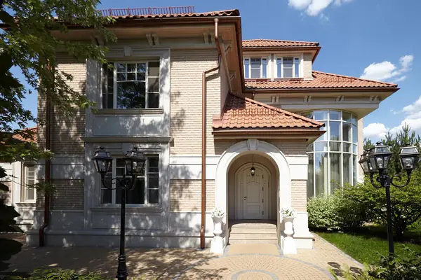 Дом на Киевском шоссе