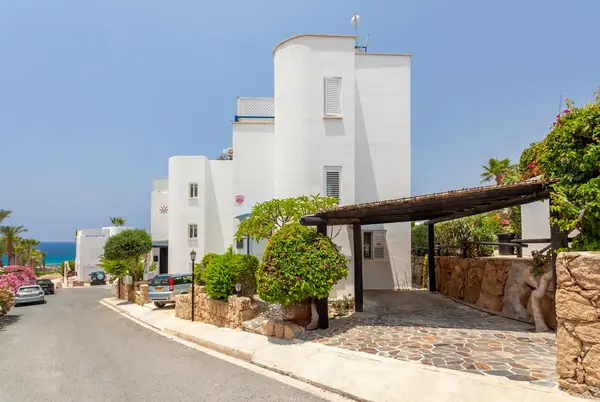 Cozy villa margo by the sea