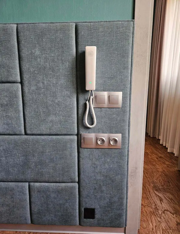 Кровати, стеновые панели, мебель 2022