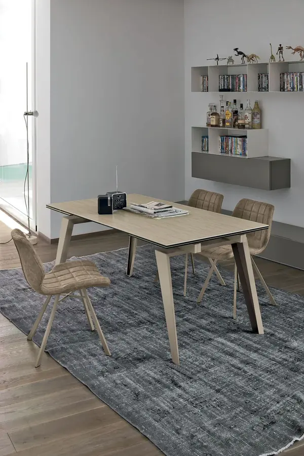 Итальянский обеденный стол Libeccio 160 в современном стиле | Target Point