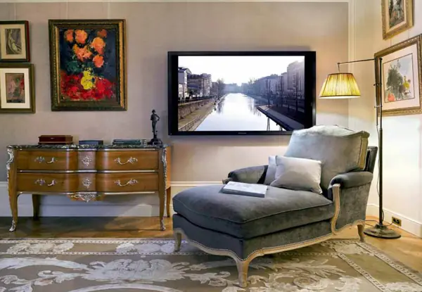 Квартира в Москве. 2012 год