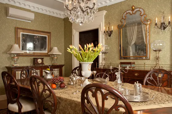 Проект "Шоурум Maitland-Smith"