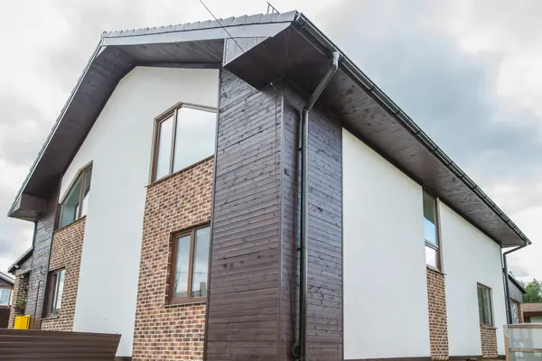 Вид с улицы