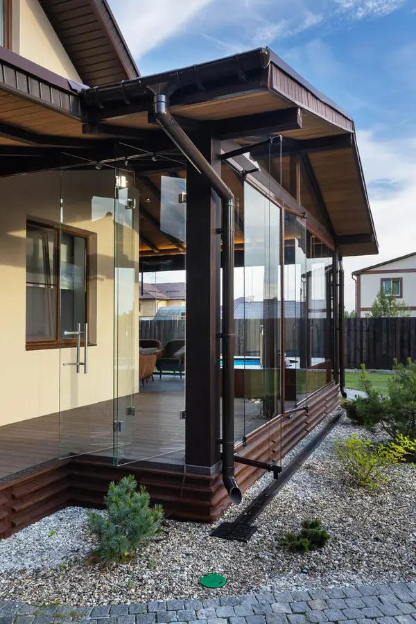 Остекленная терраса ЕЩЕ НЕМНОГО ЛЕТА