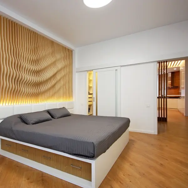 Квартира с головой оленя