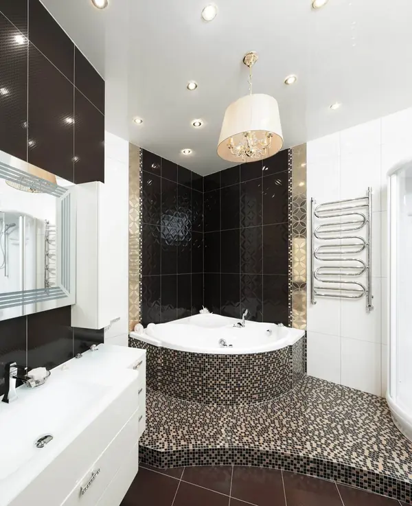 Трехкомнатная квартира на Севастопольском проспекте