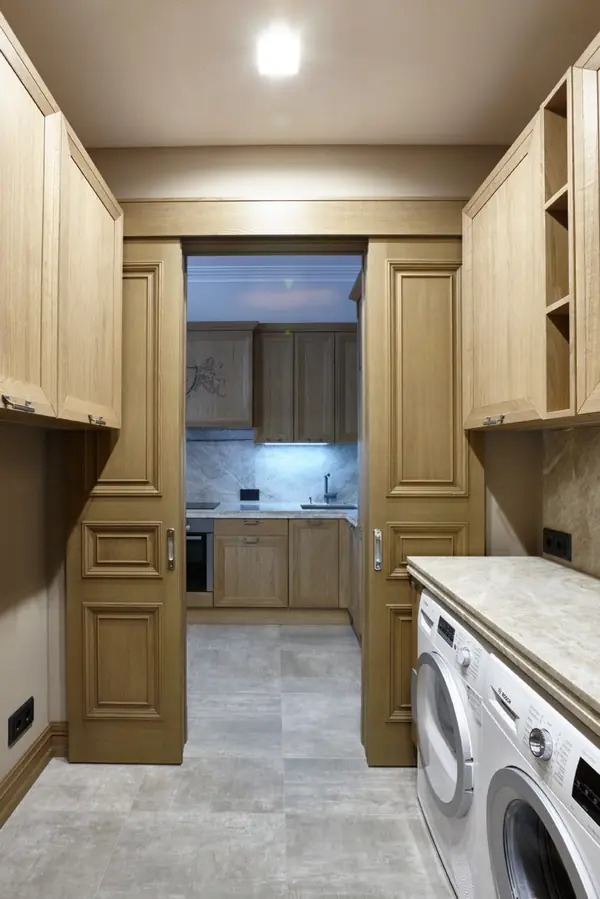 Улица Литераторов 1