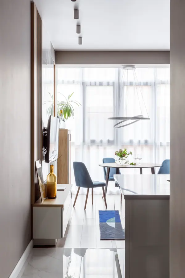 Светлая квартира с яркими акцентами 51 м²