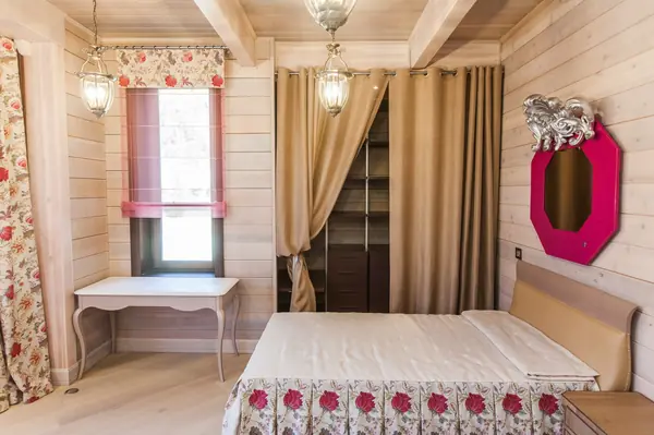 Дом на озере