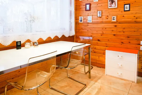 Кухня в загородном доме