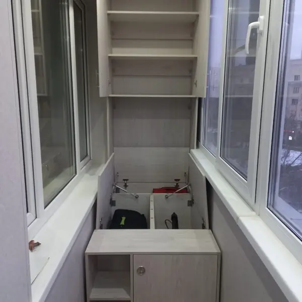 Шкаф на балкон