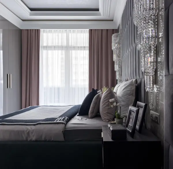 Оттенки Серого