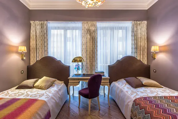 Игра света и цвета