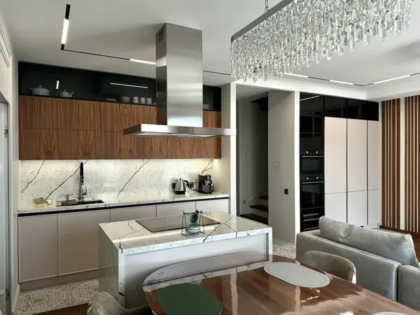 Кухня в таунхаусе