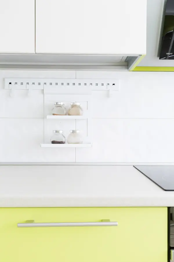 Кухня цвета зеленого яблока