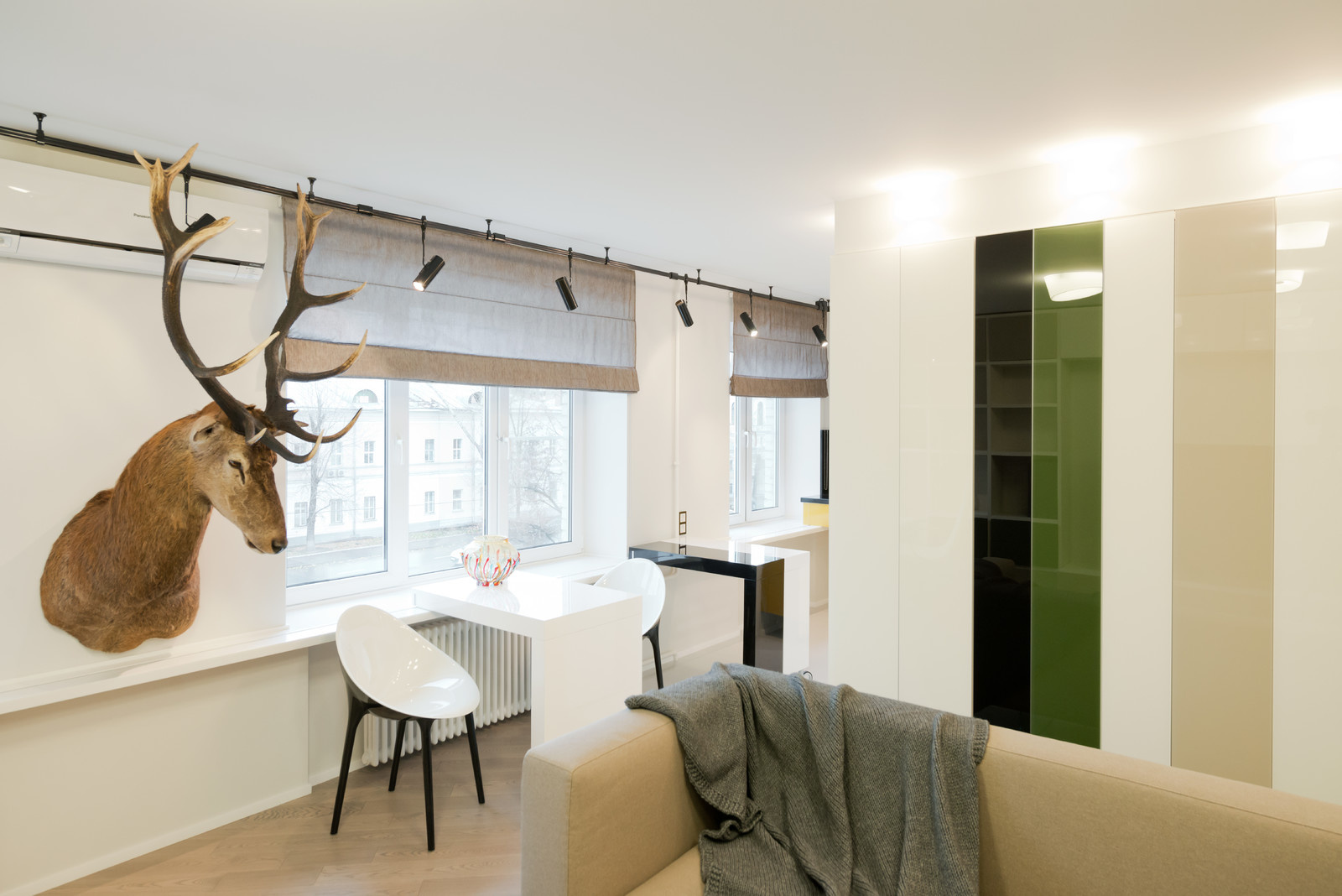 king deer (kitchen)