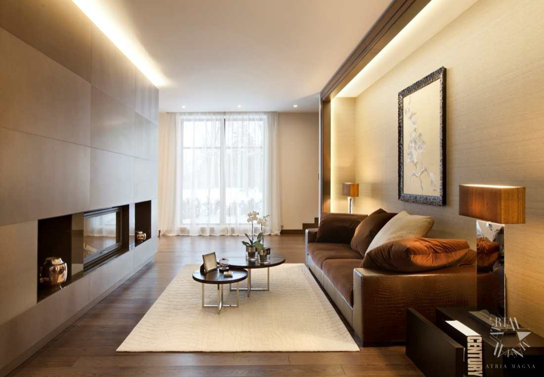 ЧАСТНЫЙ ДОМ. 1800 КВ.М. В ПОСЕЛЕКЕ CRYSTAL ISTRA, 2011-2012 ГОД