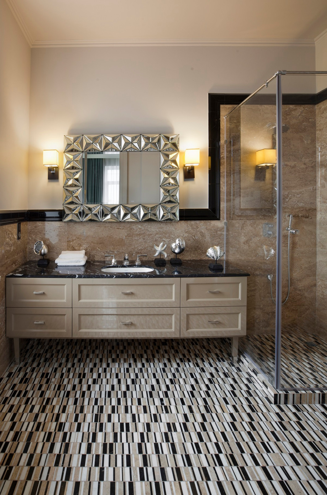 Houzz тур: Ар-деко «под ключ» для незнакомца