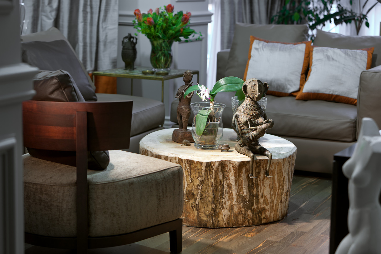 Гостиная недели 20 кв.м — дизайн в стиле студий Латинского квартала