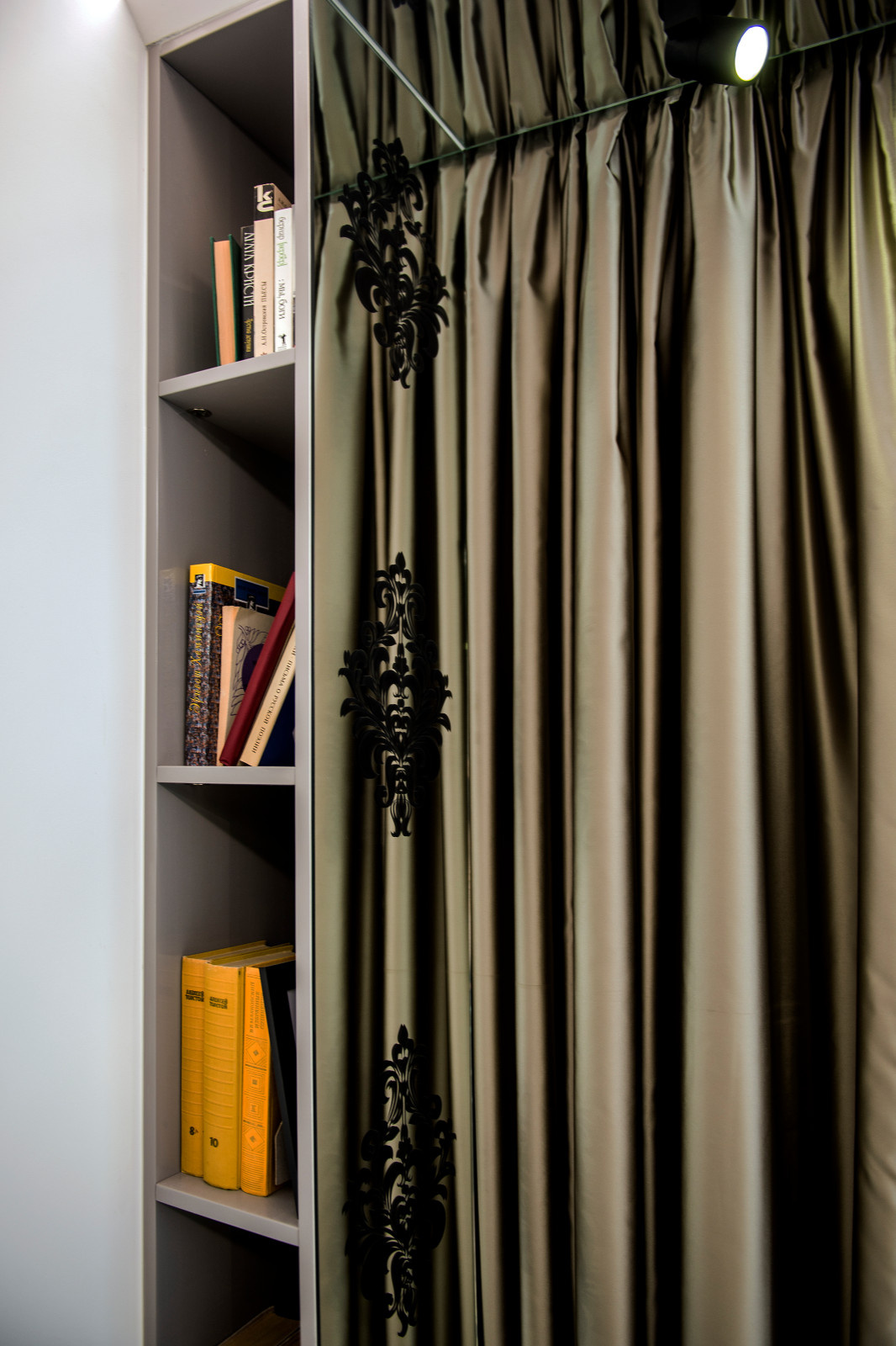 Читать не перечитать: Как хранить книги в ограниченном пространстве