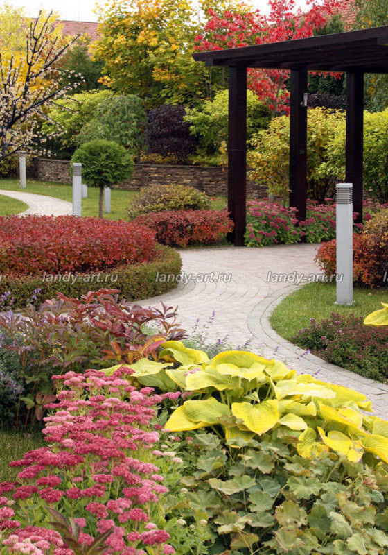 Нарядный сад